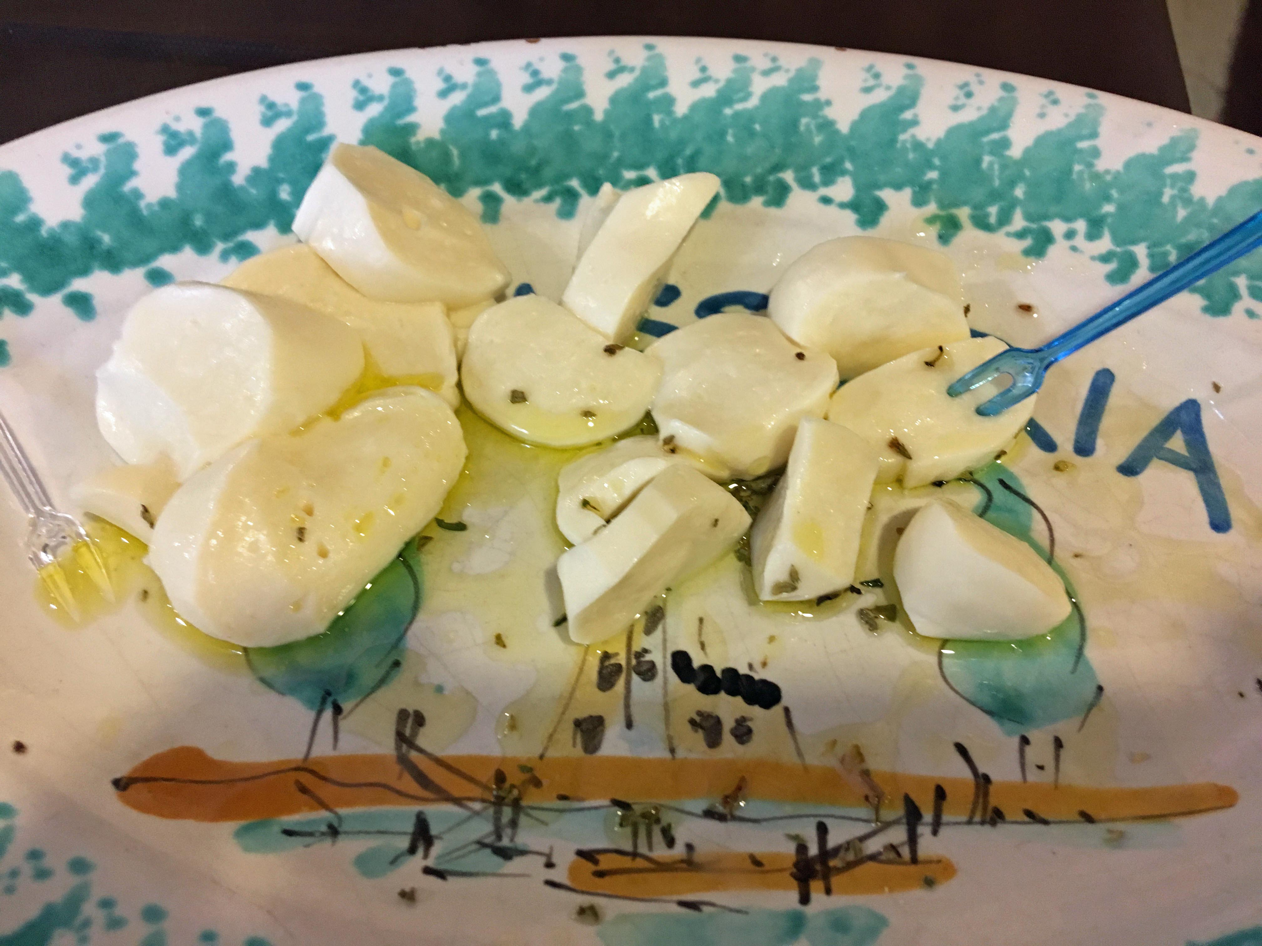 fresh caciocavallo.jpg