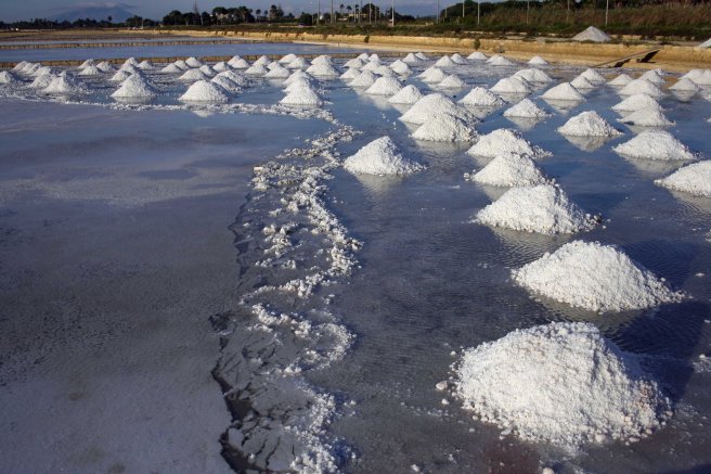 salt pans.jpg