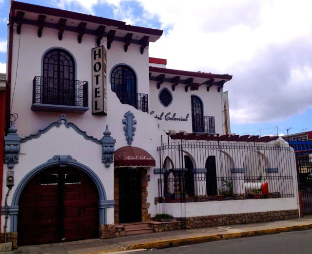 hotel colonial.jpg